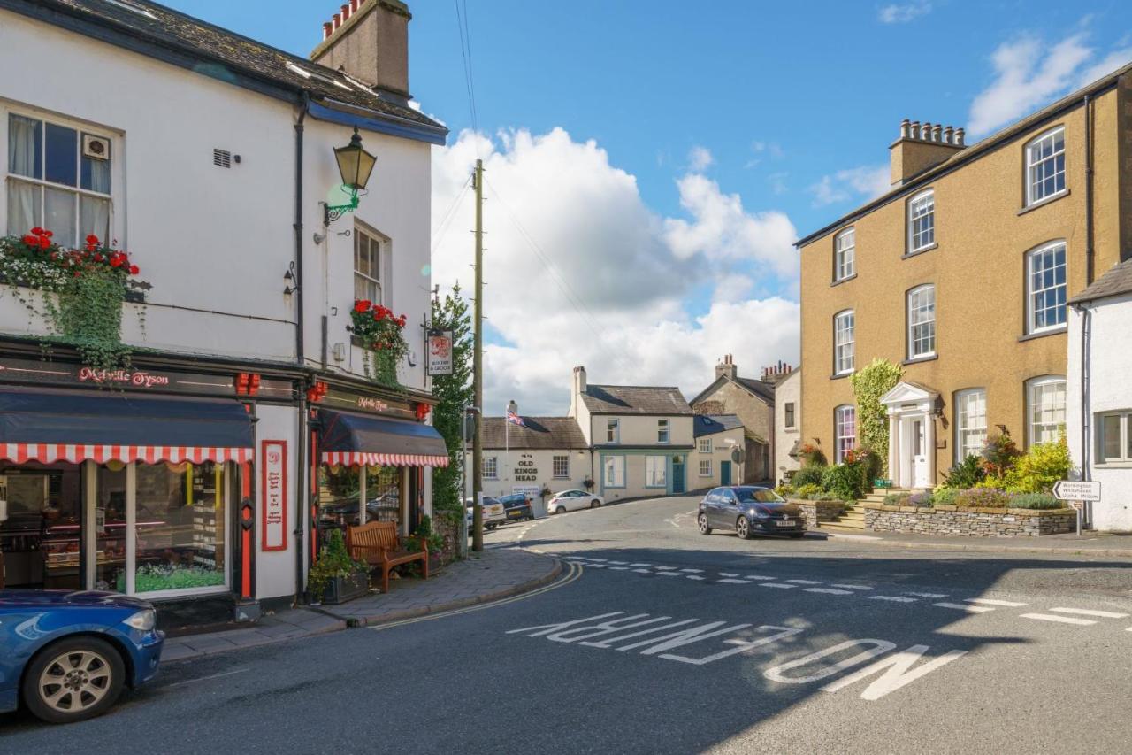 Low Nook Cottage - Gorgeous Decor Broughton in Furness Bagian luar foto